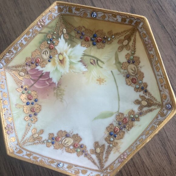 Beautiful Vintage Hand Painted Morimura Nippon Bowl Dish with Three Foot - Picture 3 of 10